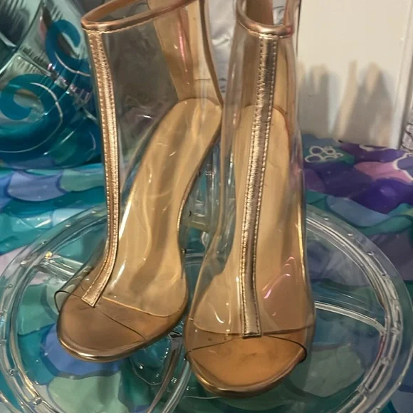 Golden pink, size 7, little used - Picture 2 of 4